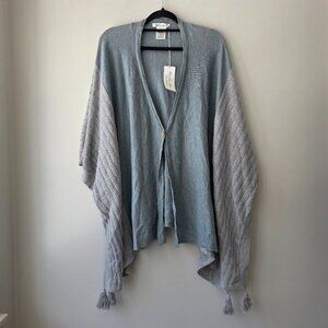 Caroline Grace Cashmere Blend Poncho | OS | Tassel Trim Topper Button Wrap Gray